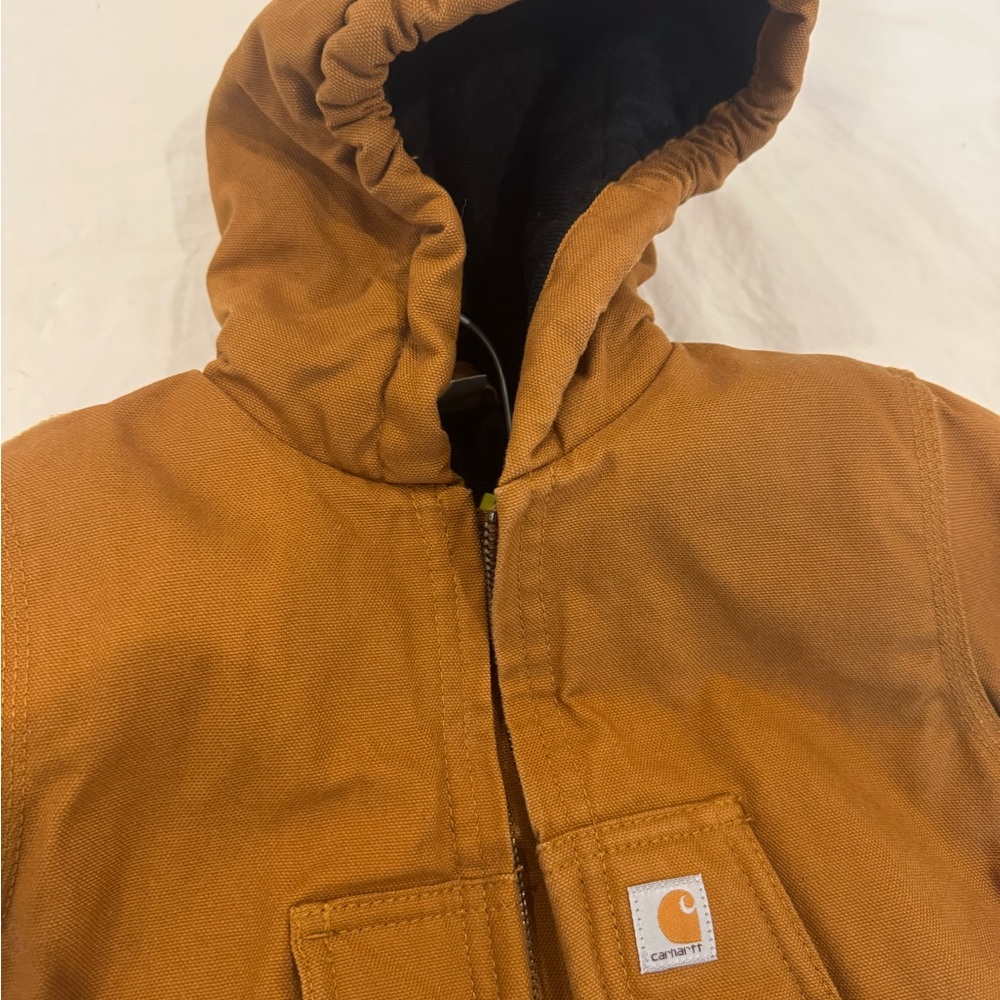 *SOLD*
Carhartt jacket for 12 months old boy
